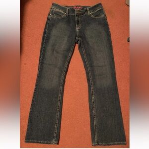Wrangler Women's Bootcut Dark Blue Jeans with Pink Embroidery Size 9/10x32